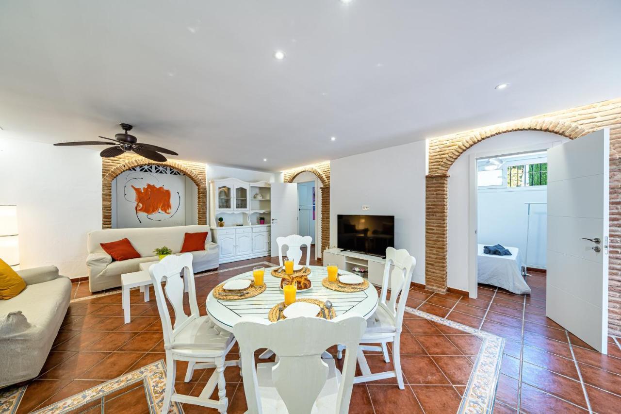 Villa Carmen Garden & Parking 베날마데나코스타 외부 사진
